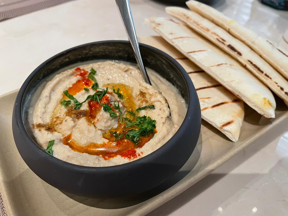 Tagline Modern Indian Fusion Restaurant And Bar-10